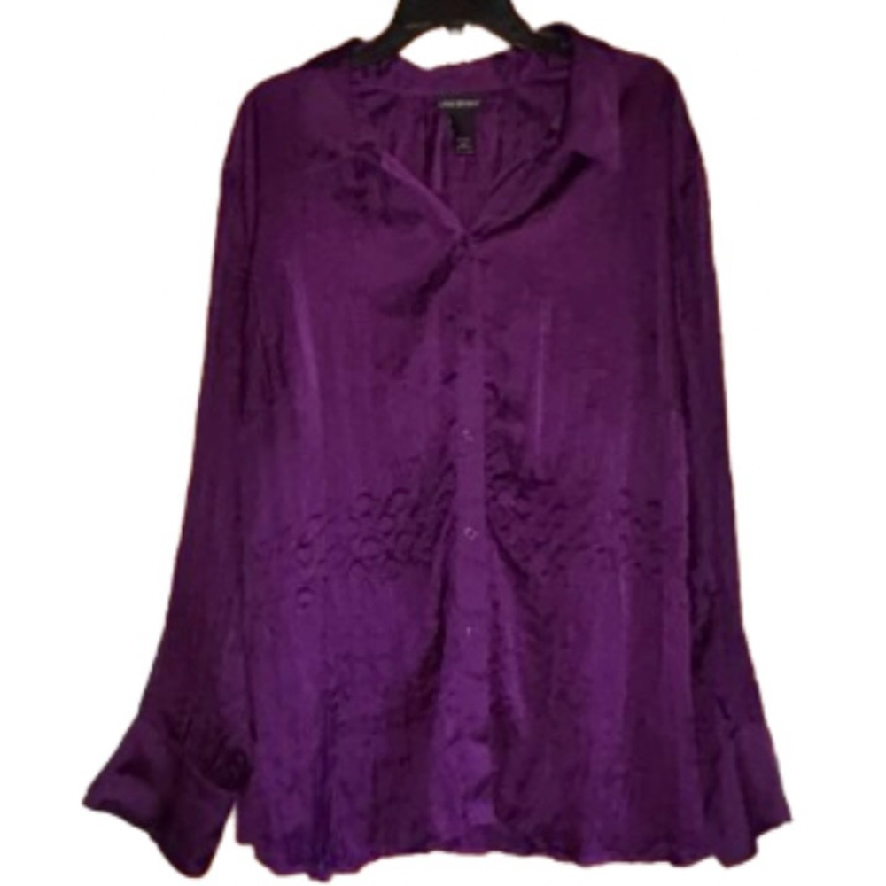 🎉 3x 22/24 Lane Bryant sheer button detail top